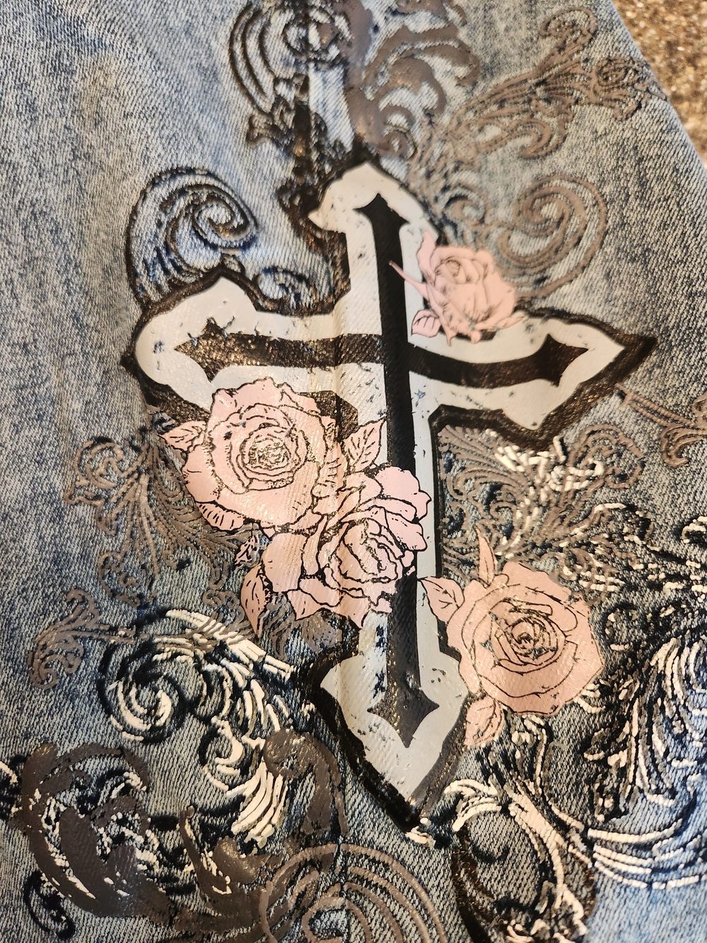 Hot Topic Light Blue Flare Jeans with Embroidered Cross - Picture 9 of 12
